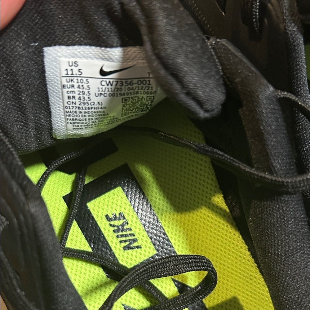 Nike Air Zoom Pegasus 38 Black Athletic Shoes - Picture 10 of 10